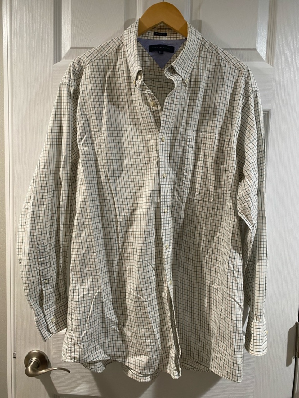 Tommy Hilfiger Men’s White Shirt with Green Grid and Tan Trim - Size 17.5